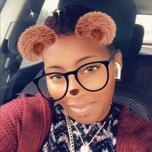 Meet your Posher, Shannon